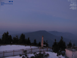 Pohled na jihozápad, Smrk