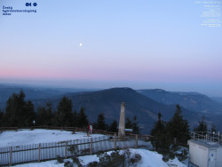 Pohled na jihozápad, Smrk