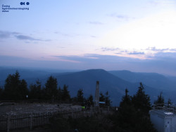 Pohled na jihozápad, Smrk