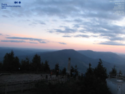 Pohled na jihozápad, Smrk