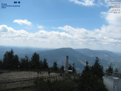 Pohled na jihozápad, Smrk