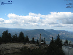 Pohled na jihozápad, Smrk