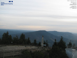 Pohled na jihozápad, Smrk