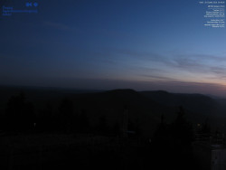 Pohled na jihozápad, Smrk