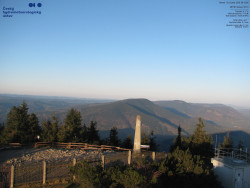 Pohled na jihozápad, Smrk