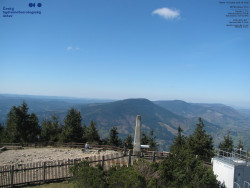 Pohled na jihozápad, Smrk