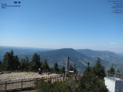 Pohled na jihozápad, Smrk