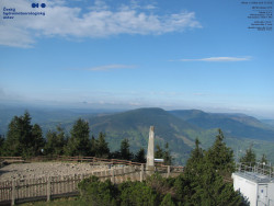 Pohled na jihozápad, Smrk