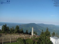 Pohled na jihozápad, Smrk