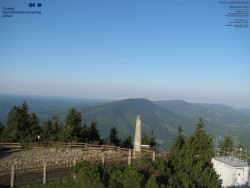 Pohled na jihozápad, Smrk