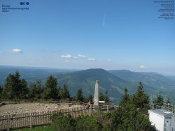 Pohled na jihozápad, Smrk