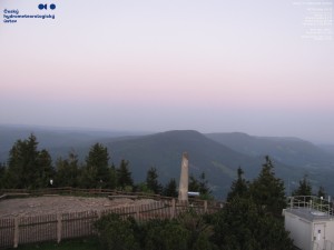 Lysá hora - Pohled na jihozápad, Smrk - 27.5.2026 v 04:45 Lysá hora - Pohled na jihozápad, Smrk - 27.5.2026 v 04:45