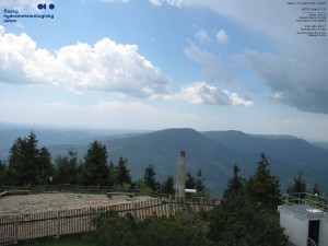 Lysá hora - Pohled na jihozápad, Smrk - 27.5.2026 v 13:15 Lysá hora - Pohled na jihozápad, Smrk - 27.5.2026 v 13:15