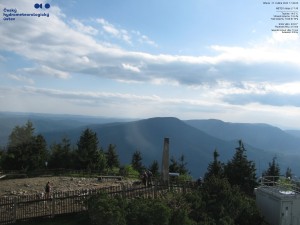 Lysá hora - Pohled na jihozápad, Smrk - 27.5.2026 v 17:45 Lysá hora - Pohled na jihozápad, Smrk - 27.5.2026 v 17:45