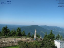 Pohled na jihozápad, Smrk