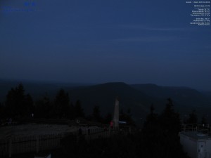 Lysá hora - Blick nach Südwesten, Smrk - 1.8.2026 v 04:45 Lysá hora - Blick nach Südwesten, Smrk - 1.8.2026 v 04:45