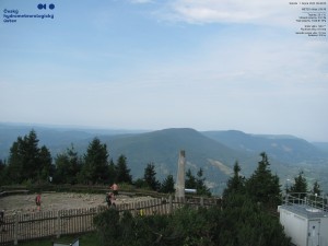 Lysá hora - Blick nach Südwesten, Smrk - 1.8.2026 v 08:45 Lysá hora - Blick nach Südwesten, Smrk - 1.8.2026 v 08:45