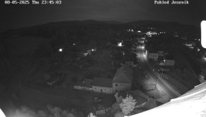 Obec Mikulovice - Pohled na Jeseniky - 9.5.2025 v 00:45