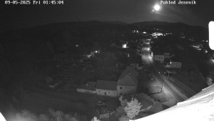 Obec Mikulovice - Pohled na Jeseniky - 9.5.2025 v 02:45