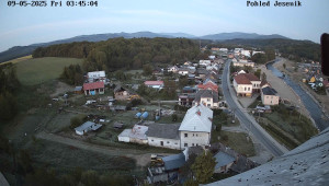 Obec Mikulovice - Pohled na Jeseniky - 9.5.2025 v 04:45