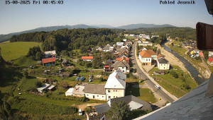 Obec Mikulovice - Pohled na Jeseniky - 15.8.2025 v 09:45