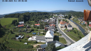 Obec Mikulovice - Pohled na Jeseniky - 15.8.2025 v 10:45