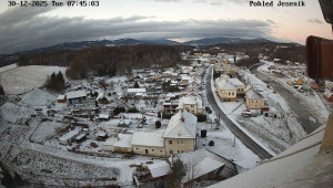 Obec Mikulovice - Pohled na Jeseniky - 30.12.2025 v 07:45