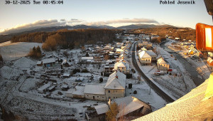 Obec Mikulovice - Pohled na Jeseniky - 30.12.2025 v 08:45