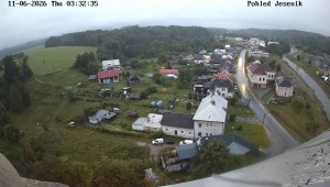 Obec Mikulovice - Pohled na Jeseniky - 11.6.2026 v 04:32 Obec Mikulovice - Pohled na Jeseniky - 11.6.2026 v 04:32