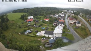 Obec Mikulovice - Pohled na Jeseniky - 11.6.2026 v 05:32 Obec Mikulovice - Pohled na Jeseniky - 11.6.2026 v 05:32