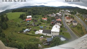 Obec Mikulovice - Pohled na Jeseniky - 11.6.2026 v 08:32 Obec Mikulovice - Pohled na Jeseniky - 11.6.2026 v 08:32