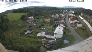 Obec Mikulovice - Pohled na Jeseniky - 11.6.2026 v 15:02 Obec Mikulovice - Pohled na Jeseniky - 11.6.2026 v 15:02
