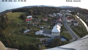 Gmina Mikulovice - Widok na Jesioniki - 8.8.2026 v 20:45 Gmina Mikulovice - Widok na Jesioniki - 8.8.2026 v 20:45
