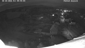 Gemeinde Mikulovice - Blick auf das Jeseníky-Gebirge - 30.10.2026 v 05:45 Gemeinde Mikulovice - Blick auf das Jeseníky-Gebirge - 30.10.2026 v 05:45