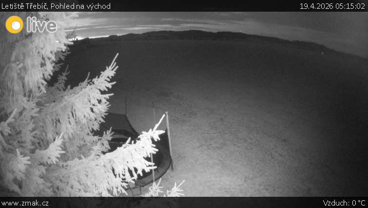 Letiště Třebíč - Pohled na východ - 19.4.2026 v 05:15