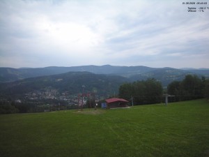 Skigebiet Kamenec – Jablonec nad Jizerou - Blick auf das Riesengebirge - 1.8.2026 v 05:45 Skigebiet Kamenec – Jablonec nad Jizerou - Blick auf das Riesengebirge - 1.8.2026 v 05:45