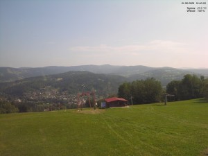 Skigebiet Kamenec – Jablonec nad Jizerou - Blick auf das Riesengebirge - 1.8.2026 v 10:45 Skigebiet Kamenec – Jablonec nad Jizerou - Blick auf das Riesengebirge - 1.8.2026 v 10:45