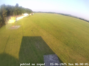 Letiště Břeclav - Areál letiště - 15.6.2025 v 06:01