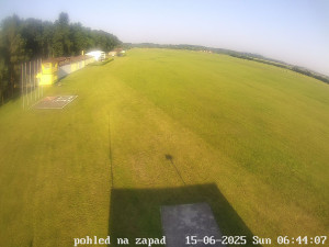 Letiště Břeclav - Areál letiště - 15.6.2025 v 06:45