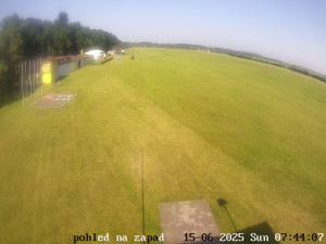 Letiště Břeclav - Areál letiště - 15.6.2025 v 07:45
