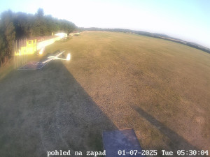 Letiště Břeclav - Areál letiště - 1.7.2025 v 05:31