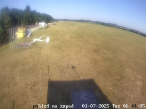 Letiště Břeclav - Areál letiště - 1.7.2025 v 06:45