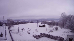 Pohled na jih, hrad Trosky