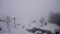 Pohled na jih, hrad Trosky