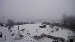 Pohled na jih, hrad Trosky