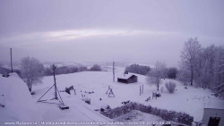 Pohled na jih, hrad Trosky