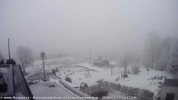 Pohled na jih, hrad Trosky