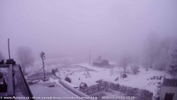 Pohled na jih, hrad Trosky