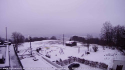 Pohled na jih, hrad Trosky