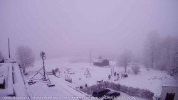 Pohled na jih, hrad Trosky